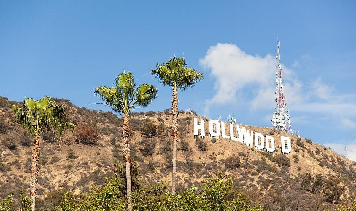The Hollywood Sign above the Hollywood Hills in Los Angeles