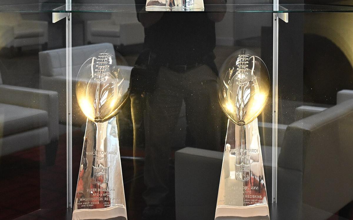 How Much Does Each Player Get for Winning the Super Bowl? About $178,000   and L